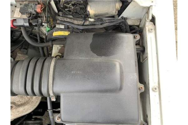 Recambio de carcasa filtro aire para suzuki vitara (se/sf/et) 1.6 i 16v (et, ta02) referencia OEM IAM 1370061A01 TA01-1 