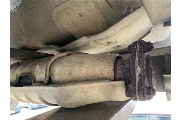 Recambio de catalizador para suzuki vitara (se/sf/et) 1.6 i 16v (et, ta02) referencia OEM IAM 1425057B00 57B0 