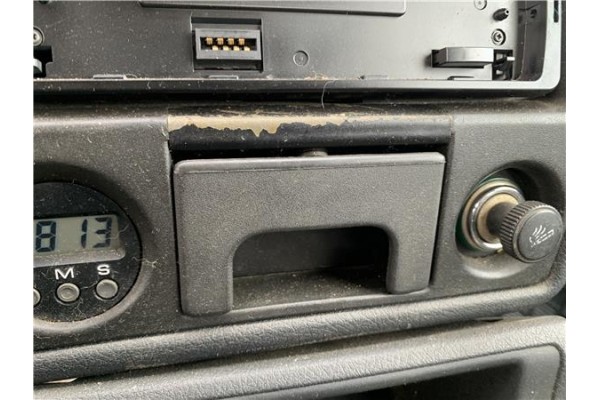 Recambio de cenicero para suzuki vitara (se/sf/et) 1.6 i 16v (et, ta02) referencia OEM IAM 8981060A10  