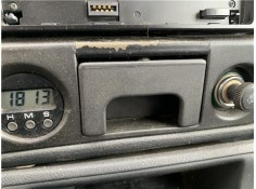 Recambio de cenicero para suzuki vitara (se/sf/et) 1.6 i 16v (et, ta02) referencia OEM IAM 8981060A10  