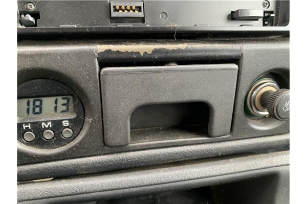 Recambio de cenicero para suzuki vitara (se/sf/et) 1.6 i 16v (et, ta02) referencia OEM IAM 8981060A10  