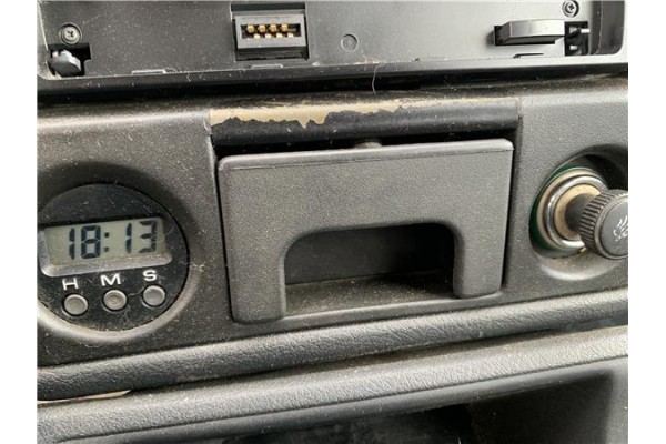 Recambio de cenicero para suzuki vitara (se/sf/et) 1.6 i 16v (et, ta02) referencia OEM IAM 8981060A10  