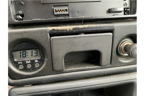 Recambio de cenicero para suzuki vitara (se/sf/et) 1.6 i 16v (et, ta02) referencia OEM IAM 8981060A10  