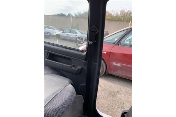 Recambio de cinturon seguridad delantero izquierdo para suzuki vitara (se/sf/et) 1.6 i 16v (et, ta02) referencia OEM IAM 8490260