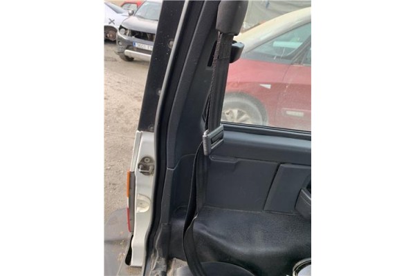 Recambio de cinturon seguridad trasero izquierdo para suzuki vitara (se/sf/et) 1.6 i 16v (et, ta02) referencia OEM IAM 8490561A2