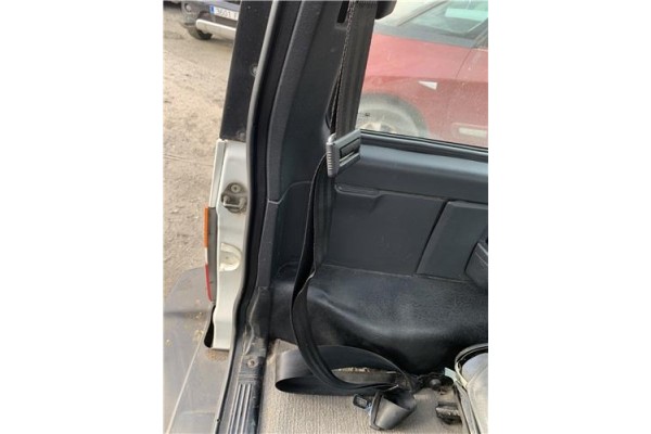 Recambio de cinturon seguridad trasero izquierdo para suzuki vitara (se/sf/et) 1.6 i 16v (et, ta02) referencia OEM IAM 8490561A2