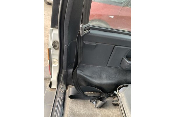 Recambio de cinturon seguridad trasero izquierdo para suzuki vitara (se/sf/et) 1.6 i 16v (et, ta02) referencia OEM IAM 8490561A2