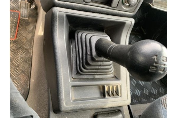 Recambio de consola para suzuki vitara (se/sf/et) 1.6 i 16v (et, ta02) referencia OEM IAM 7391160A30  