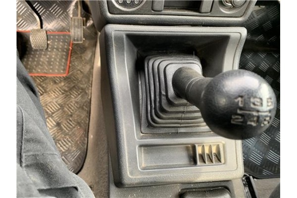 Recambio de consola para suzuki vitara (se/sf/et) 1.6 i 16v (et, ta02) referencia OEM IAM 7391160A30  