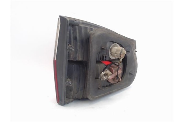 Recambio de piloto porton trasero derecho para hyundai h-1 furgón referencia OEM IAM 924064A511  