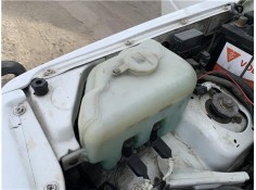 Recambio de deposito limpiaparabrisas para suzuki vitara (se/sf/et) 1.6 i 16v (et, ta02) referencia OEM IAM 38450A61A00  