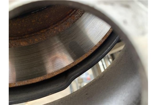 Recambio de disco freno delantero para suzuki vitara (se/sf/et) 1.6 i 16v (et, ta02) referencia OEM IAM 5521160A00  