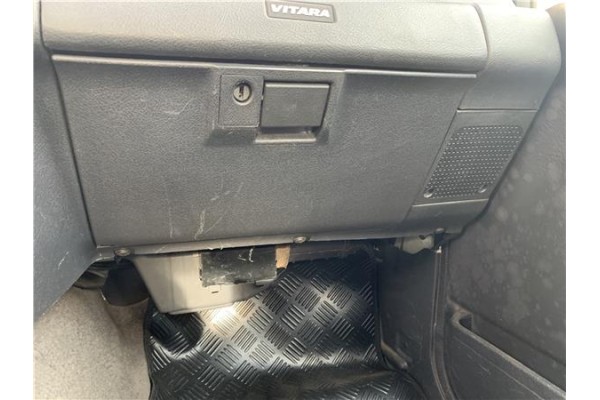 Recambio de guantera salpicadero para suzuki vitara (se/sf/et) 1.6 i 16v (et, ta02) referencia OEM IAM 7341160A00  