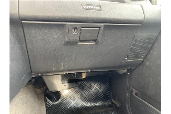 Recambio de guantera salpicadero para suzuki vitara (se/sf/et) 1.6 i 16v (et, ta02) referencia OEM IAM 7341160A00  