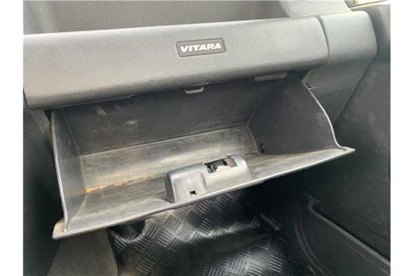 Recambio de guantera salpicadero para suzuki vitara (se/sf/et) 1.6 i 16v (et, ta02) referencia OEM IAM 7341160A00  