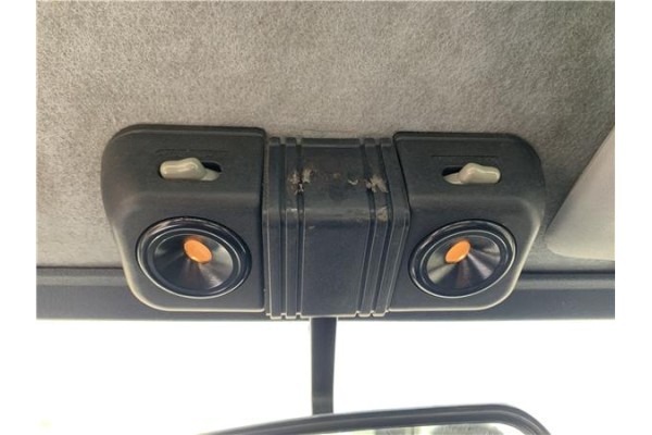 Recambio de luz delantero central techo para suzuki vitara (se/sf/et) 1.6 i 16v (et, ta02) referencia OEM IAM 3623060A20  