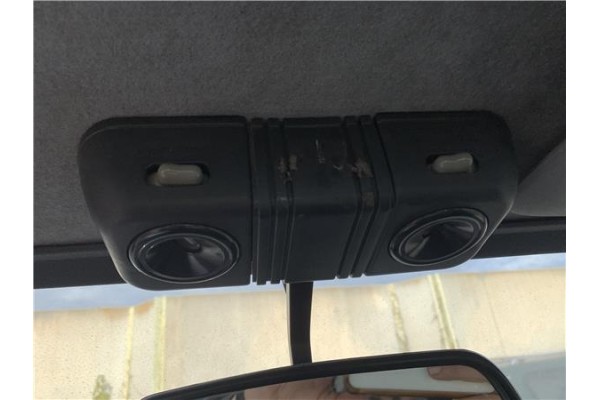 Recambio de luz delantero central techo para suzuki vitara (se/sf/et) 1.6 i 16v (et, ta02) referencia OEM IAM 3623060A20  