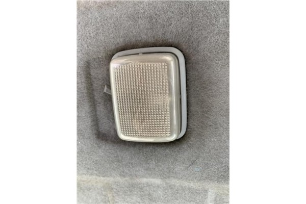 Recambio de luz trasero central techo para suzuki vitara (se/sf/et) 1.6 i 16v (et, ta02) referencia OEM IAM 36210A60A10  