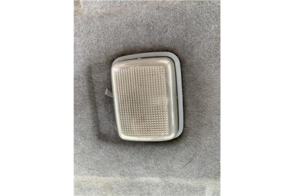 Recambio de luz trasero central techo para suzuki vitara (se/sf/et) 1.6 i 16v (et, ta02) referencia OEM IAM 36210A60A10  