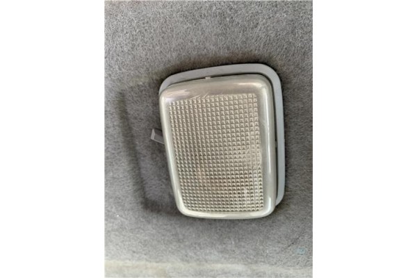 Recambio de luz trasero central techo para suzuki vitara (se/sf/et) 1.6 i 16v (et, ta02) referencia OEM IAM 36210A60A10  