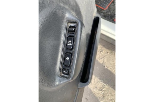 Recambio de mando elevalunas delantero izquierdo para suzuki vitara (se/sf/et) 1.6 i 16v (et, ta02) referencia OEM IAM 3799060A0