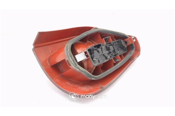 Recambio de piloto trasero izquierdo para citroen xsara picasso 2.0 hdi referencia OEM IAM 6350T2 9631564080 