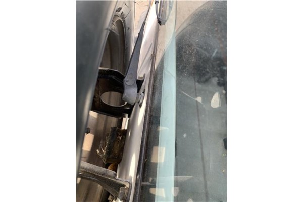 Recambio de motor limpiaparabrisas trasero para suzuki vitara (se/sf/et) 1.6 i 16v (et, ta02) referencia OEM IAM 3531100000  