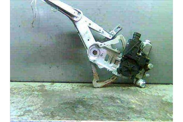 Recambio de mecanismo elevalunas delantero derecho para opel corsa c (2000) 1.2 referencia OEM IAM   