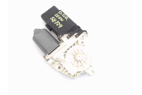 Recambio de motor elevalunas delantero derecho para seat leon (1m1) 1.9 tdi referencia OEM IAM 1C1959802A 101386102 (1C1959802A)