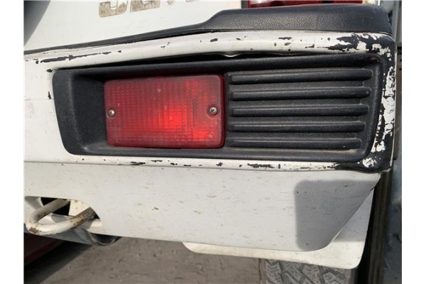 Recambio de piloto defensa trasero derecho para suzuki vitara (se/sf/et) 1.6 i 16v (et, ta02) referencia OEM IAM 36571A60A10  