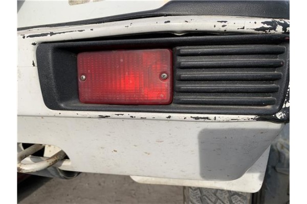 Recambio de piloto defensa trasero derecho para suzuki vitara (se/sf/et) 1.6 i 16v (et, ta02) referencia OEM IAM 36571A60A10  