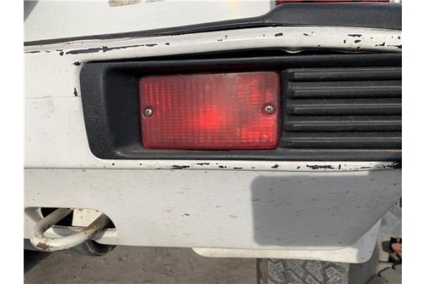 Recambio de piloto defensa trasero derecho para suzuki vitara (se/sf/et) 1.6 i 16v (et, ta02) referencia OEM IAM 36571A60A10  