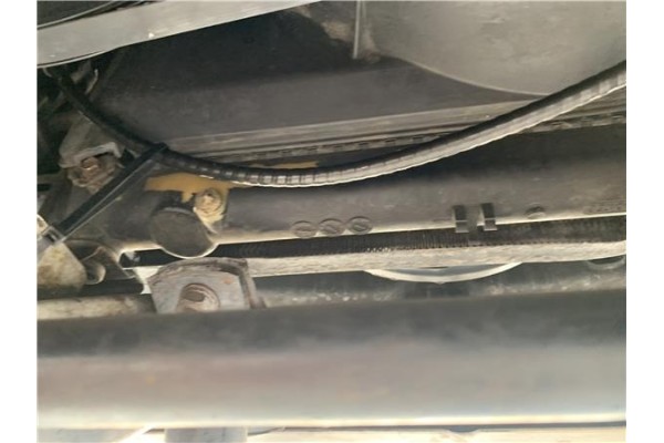 Recambio de radiador para suzuki vitara (se/sf/et) 1.6 i 16v (et, ta02) referencia OEM IAM 17700A60A00  