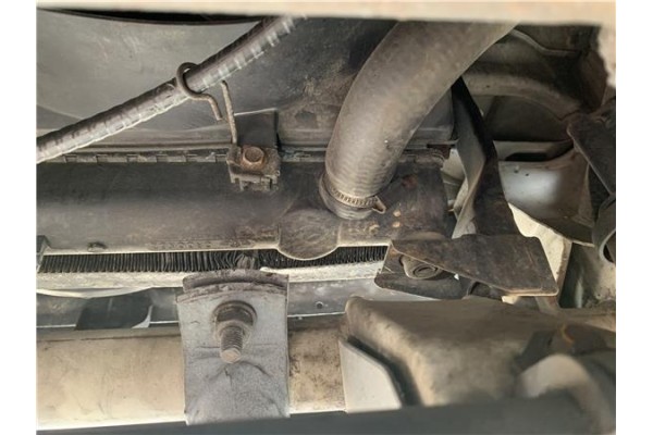 Recambio de radiador para suzuki vitara (se/sf/et) 1.6 i 16v (et, ta02) referencia OEM IAM 17700A60A00  