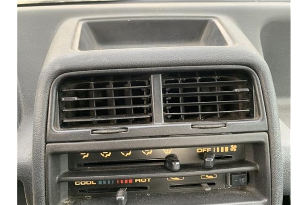 Recambio de rejilla entrada de aire para suzuki vitara (se/sf/et) 1.6 i 16v (et, ta02) referencia OEM IAM 7361060A10  