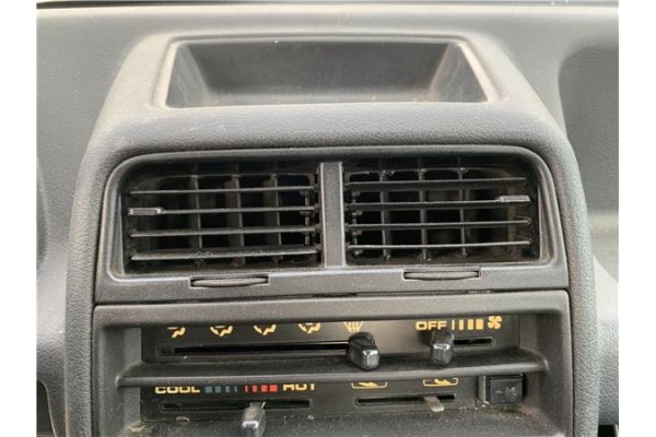 Recambio de rejilla entrada de aire para suzuki vitara (se/sf/et) 1.6 i 16v (et, ta02) referencia OEM IAM 7361060A10  