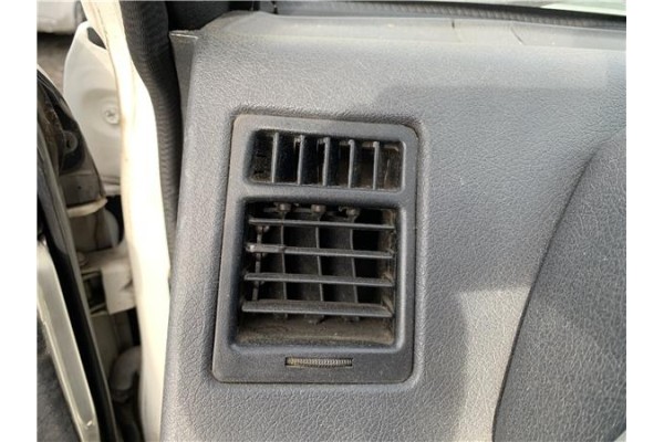 Recambio de rejilla entrada de aire para suzuki vitara (se/sf/et) 1.6 i 16v (et, ta02) referencia OEM IAM 7364060A10  