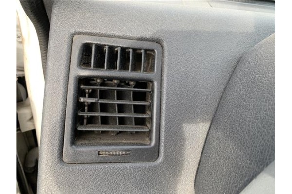 Recambio de rejilla entrada de aire para suzuki vitara (se/sf/et) 1.6 i 16v (et, ta02) referencia OEM IAM 7364060A10  