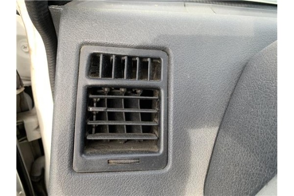 Recambio de rejilla entrada de aire para suzuki vitara (se/sf/et) 1.6 i 16v (et, ta02) referencia OEM IAM 7364060A10  