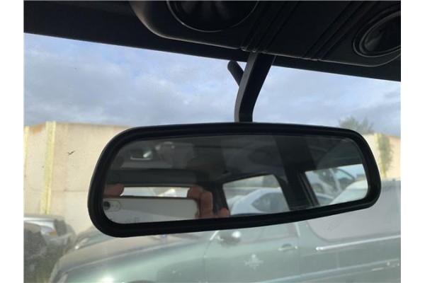 Recambio de retrovisor interior para suzuki vitara (se/sf/et) 1.6 i 16v (et, ta02) referencia OEM IAM 84703A62A00  