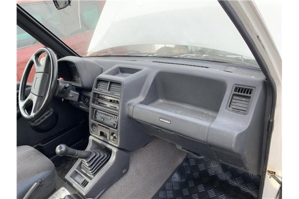 Recambio de salpicadero para suzuki vitara (se/sf/et) 1.6 i 16v (et, ta02) referencia OEM IAM 7311160A00  