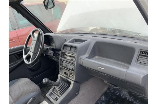 Recambio de salpicadero para suzuki vitara (se/sf/et) 1.6 i 16v (et, ta02) referencia OEM IAM 7311160A00  