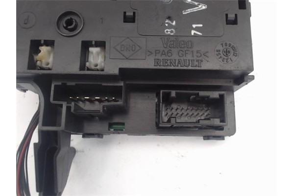 Recambio de mando limpiaparabrisas para renault scenic ii (jm) referencia OEM IAM   