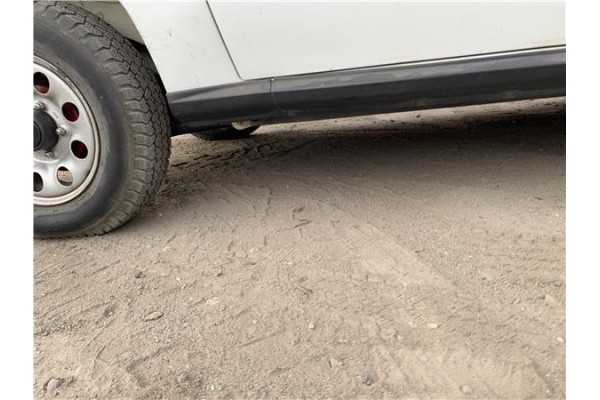 Recambio de spoiler talonera lat. derecha para suzuki vitara (se/sf/et) 1.6 i 16v (et, ta02) referencia OEM IAM 7753660A10  