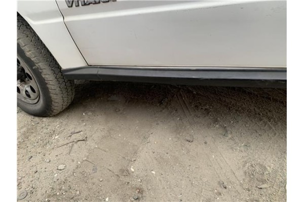 Recambio de spoiler talonera lat. izquierda para suzuki vitara (se/sf/et) 1.6 i 16v (et, ta02) referencia OEM IAM 7753660A10  