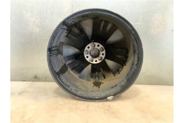 Recambio de llanta para peugeot 3008 1.6 pure tech referencia OEM IAM 98096873XS  