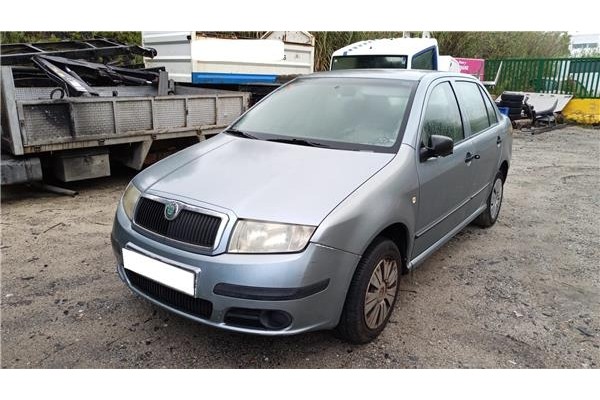 skoda fabia sedán (6y3) del año 2006