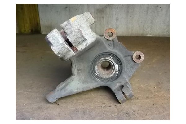 Recambio de mangueta delantero izquierda para peugeot 206 1.4 hdi eco 70 referencia OEM IAM   