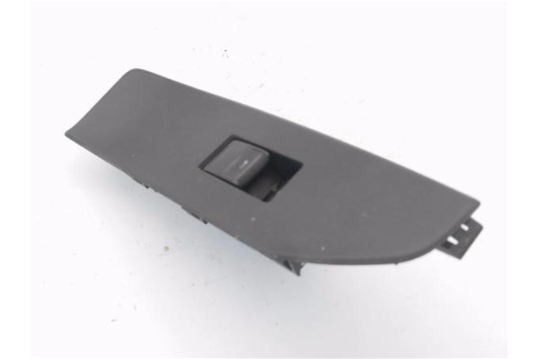 Recambio de mando elevalunas delantero derecho para toyota verso (aur2/zgr2) 2.0 d-4d referencia OEM IAM 742310F040  