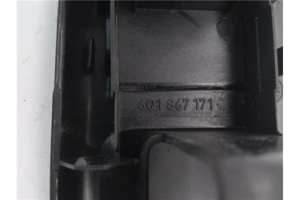 Recambio de mando elevalunas delantero izquierdo para volkswagen polo iv (9n1) 1.2 12v referencia OEM IAM 6Q1867171E  